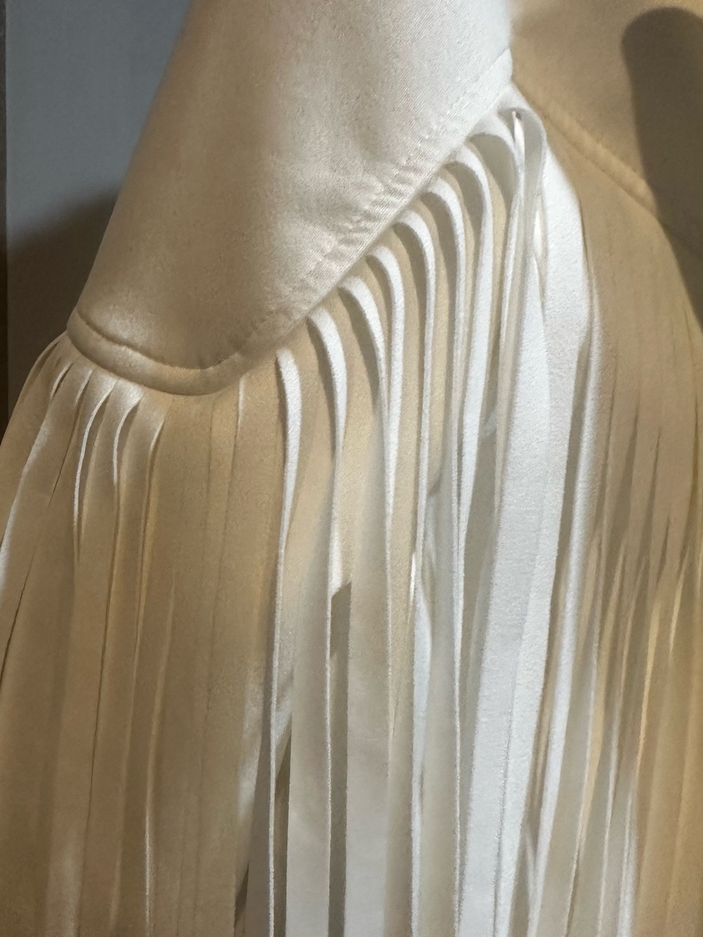 Cream Fringe engraved Jacket with Turquoise Studs and Blue Sunflower Detail - Picture 3 of 6